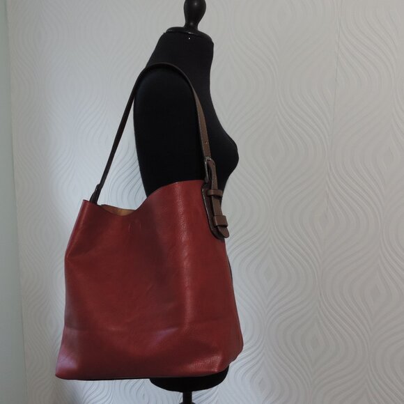 JOY SUSAN Red 2 in 1 Burgundy Red & Brown Vegan Hobo Bag plus Crossbody Purse - Picture 4 of 13